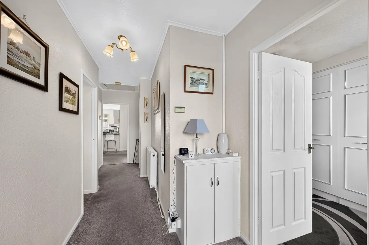 Shaftesbury Avenue, Timperley, WA15, photo 13