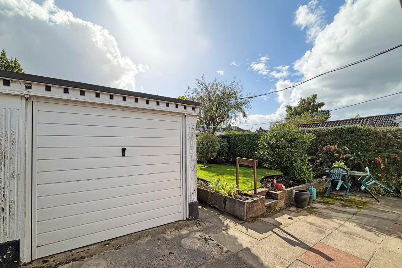 Shaftesbury Avenue, Timperley, WA15, photo 32