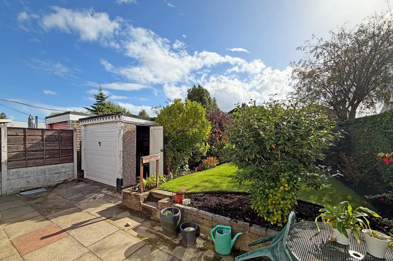 Shaftesbury Avenue, Timperley, WA15, photo 2