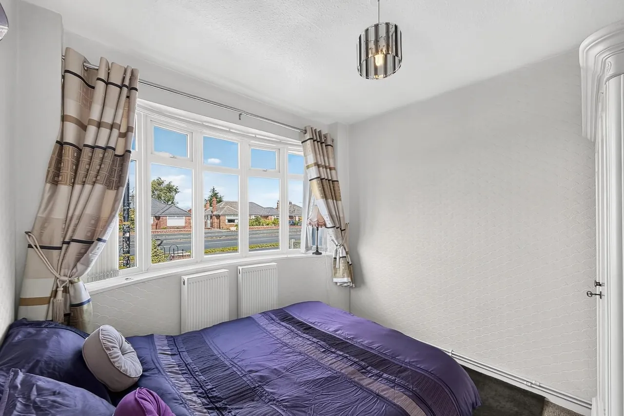 Shaftesbury Avenue, Timperley, WA15, photo 19