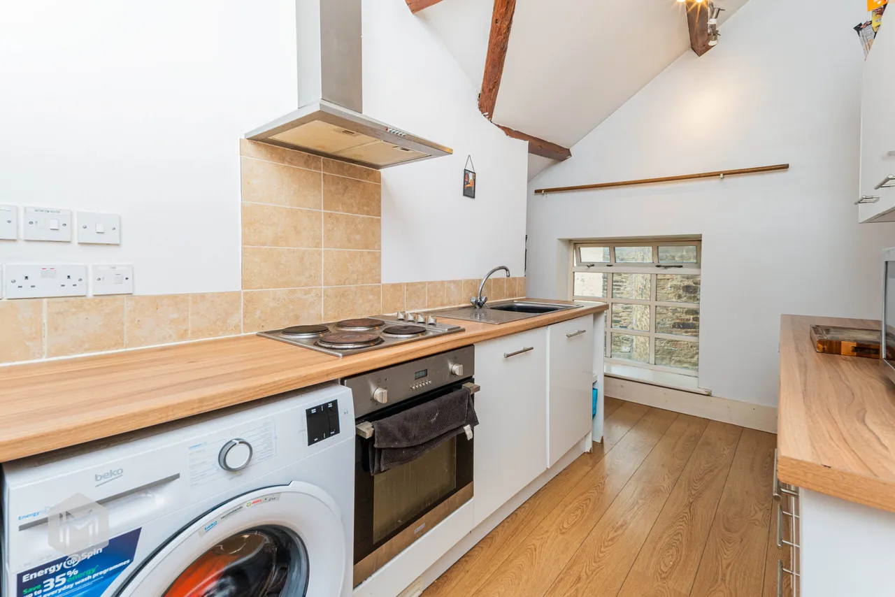 Apartment 3, 74 Bradshaw Road, Bolton, BL2 3EW, photo 5