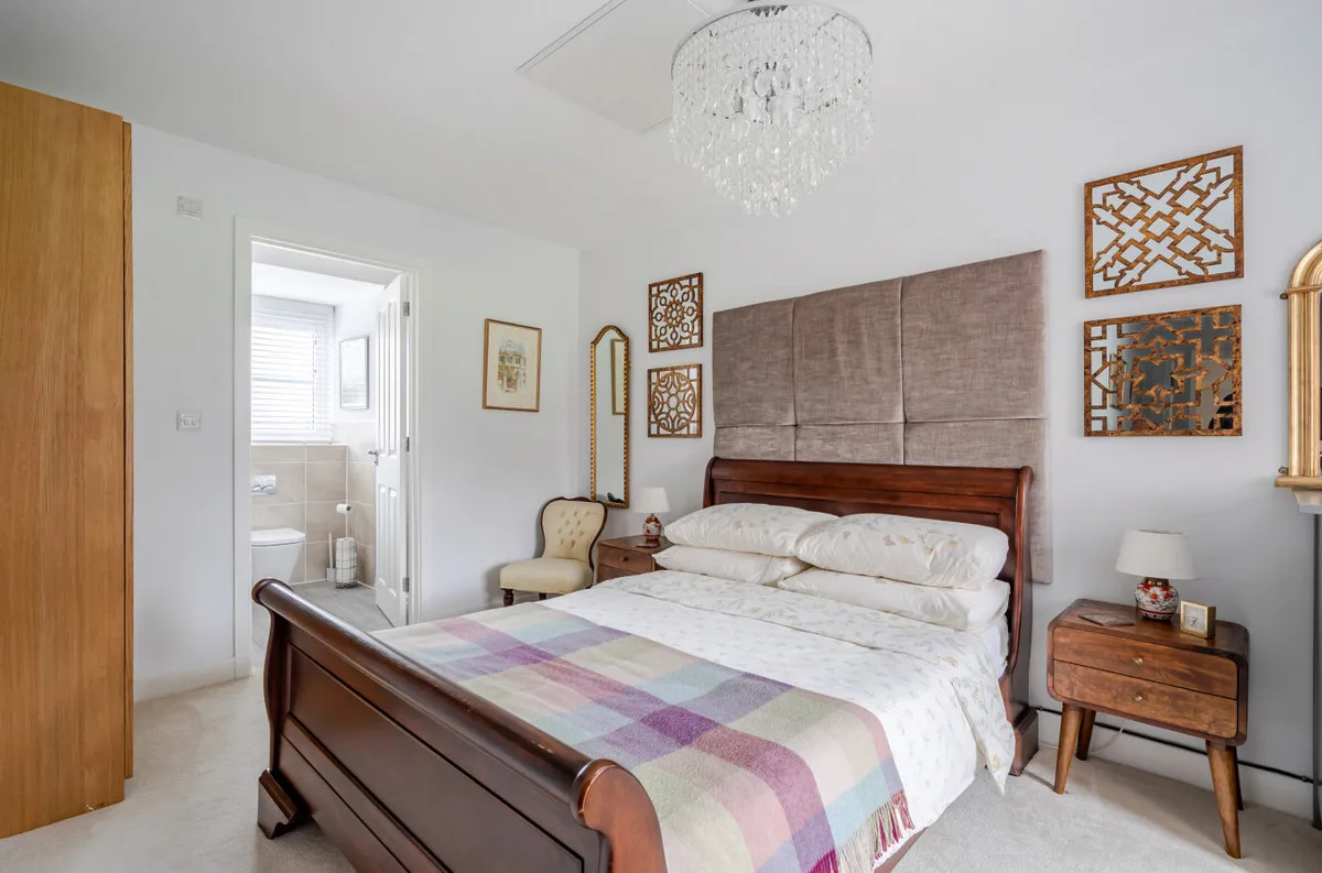 Storrington, RH20 3GU, photo 6
