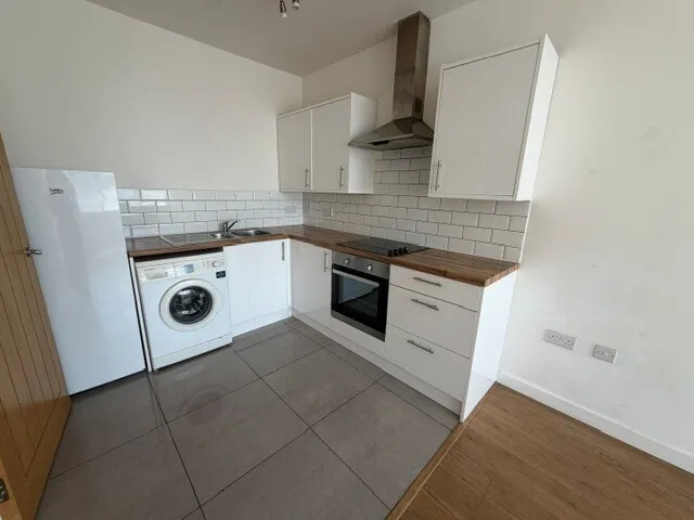 1 bed flat to rent — Oxford Street, DY10