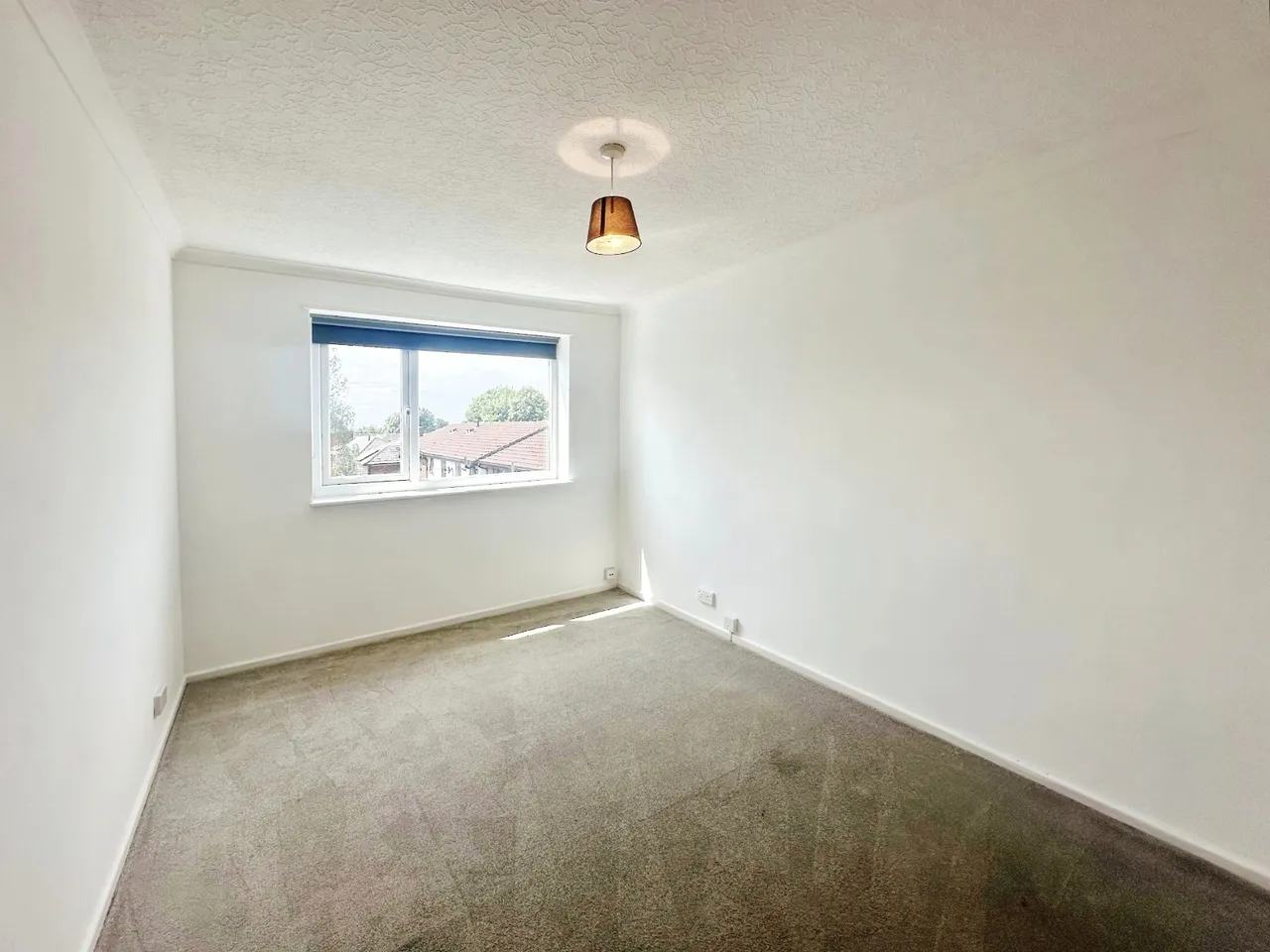 Bolton Road, Pendlebury, M27, photo 6