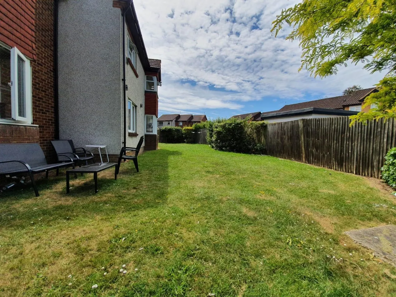 Rabournmead Drive, Northolt, UB5, photo 6
