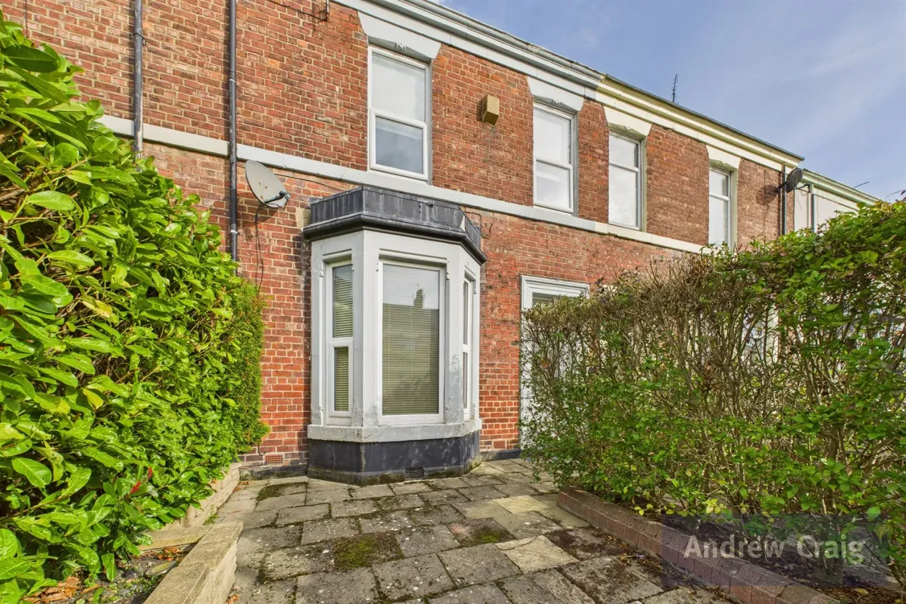 3 bed house for sale, Albert Road, Jarrow, NE32