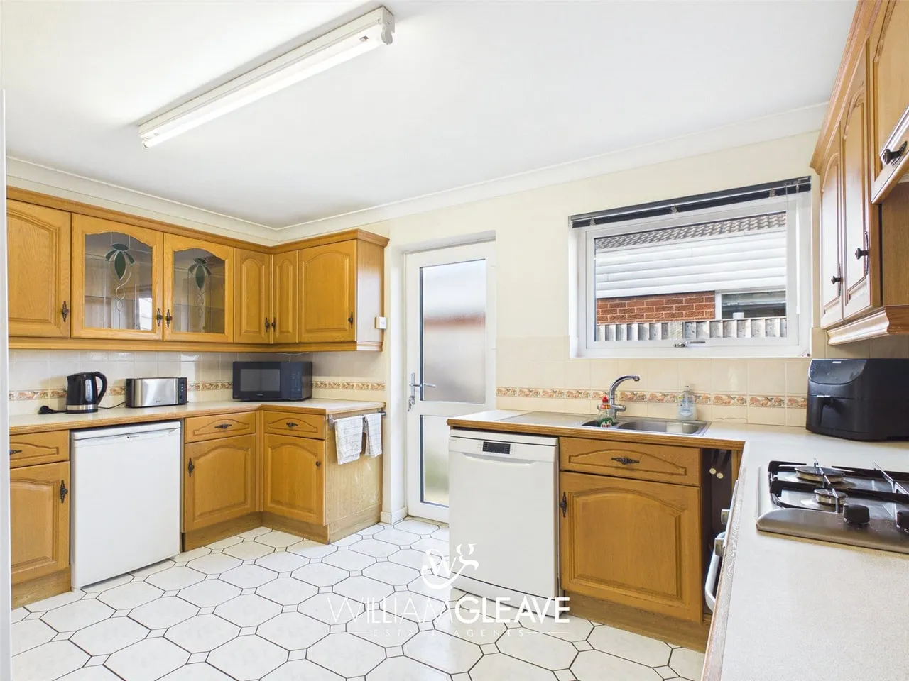 Dyserth Road, Rhyl, Denbighshire, LL18 4DT, photo 8