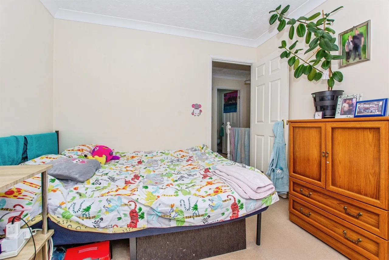 Trafalgar Court, Wisbech, PE13, photo 10