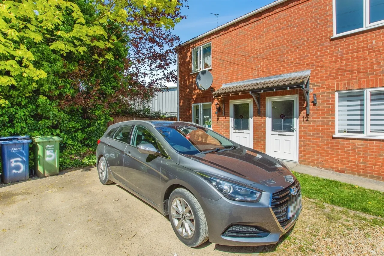 Trafalgar Court, Wisbech, PE13, photo 17