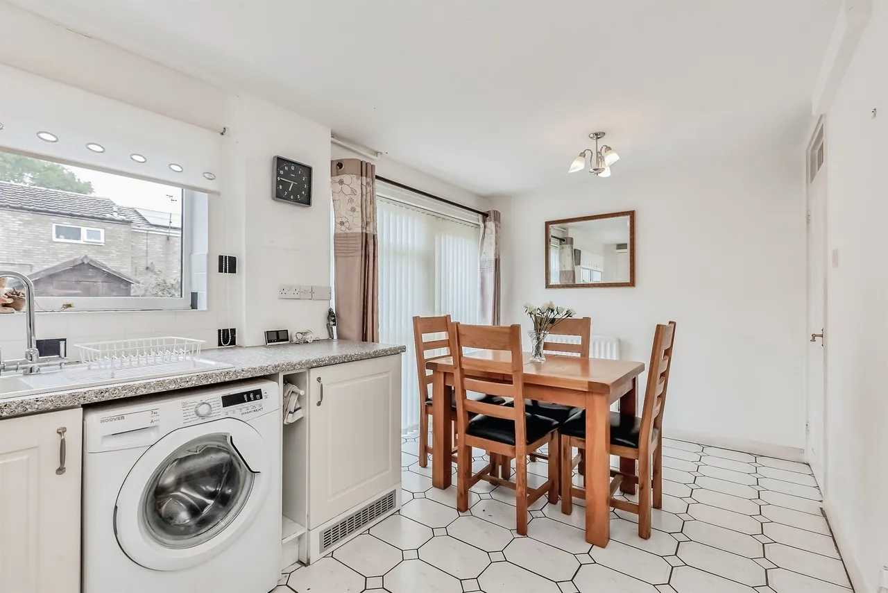 Dorking Walk, Corby, NN18, photo 7