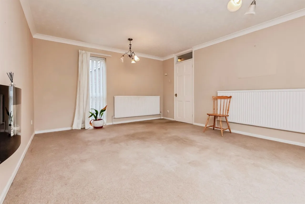 Dorking Walk, Corby, NN18, photo 4
