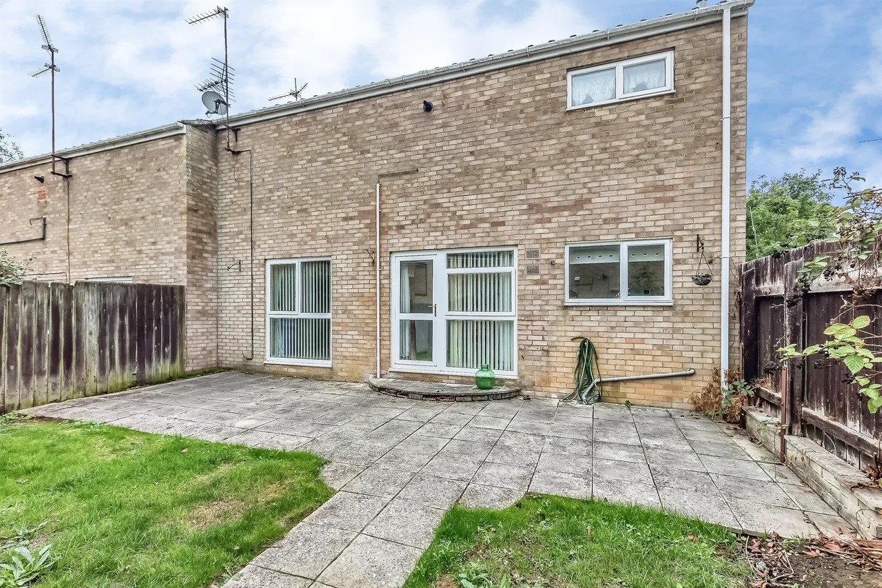 Dorking Walk, Corby, NN18, photo 14