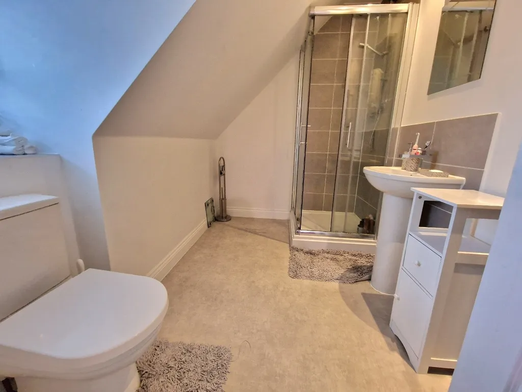 Oliver Court, Bournemouth, 1 Cromwell Gardens, BH5 2DG, photo 14