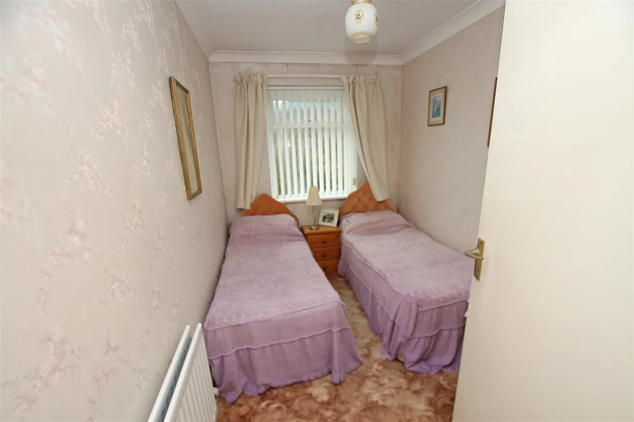 St. Catherines Road, Bournemouth, photo 9