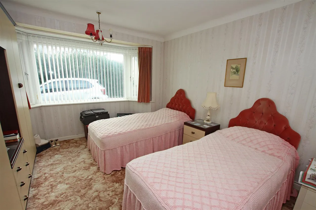 St. Catherines Road, Bournemouth, photo 8