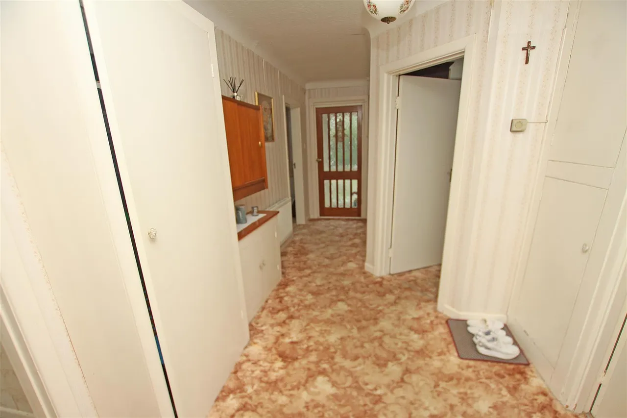 St. Catherines Road, Bournemouth, photo 12