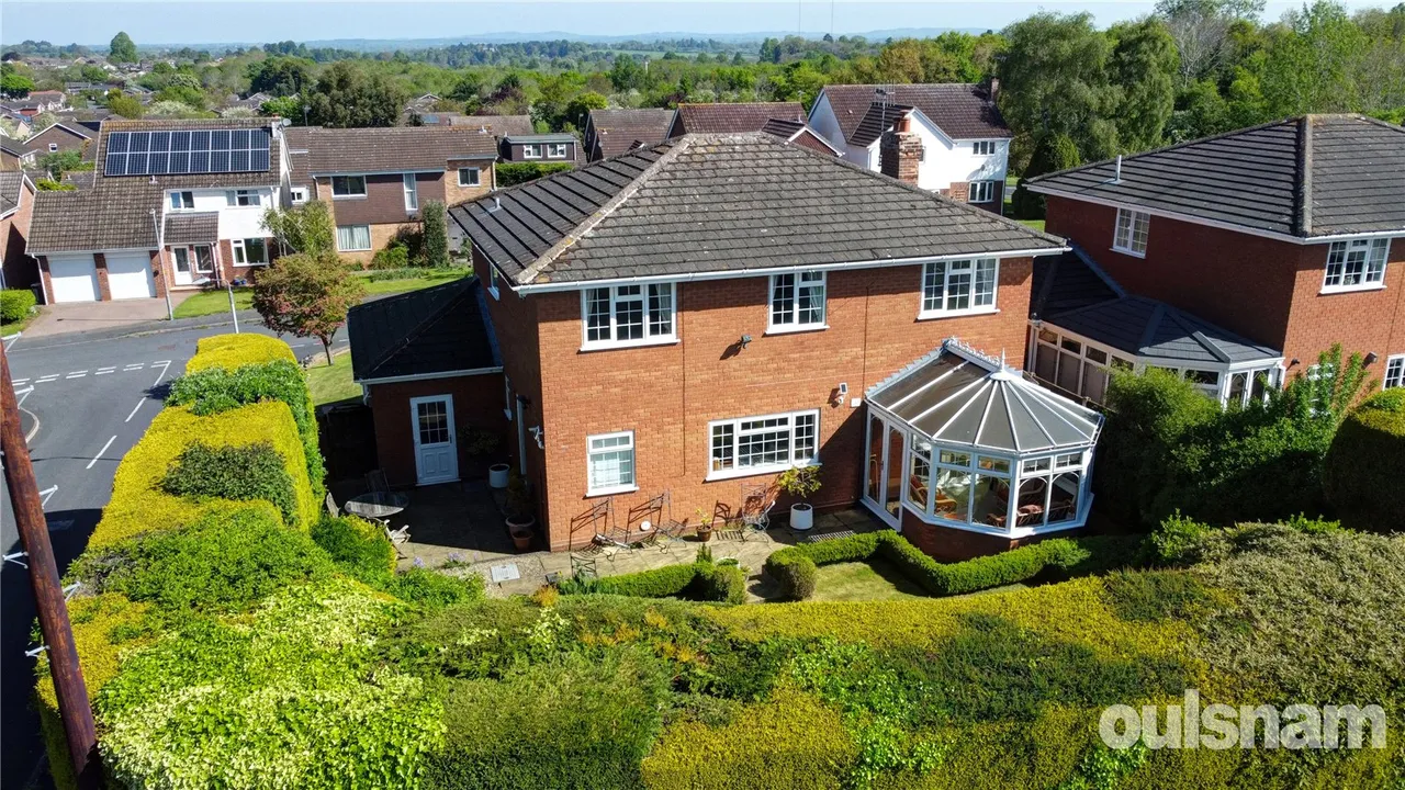 Valentine Close, Droitwich, Worcestershire, WR9 7SD, photo 26