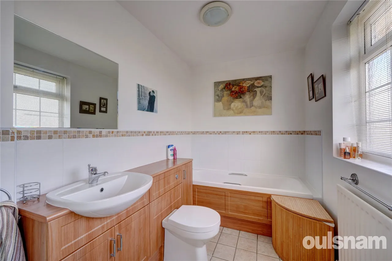 Valentine Close, Droitwich, Worcestershire, WR9 7SD, photo 14