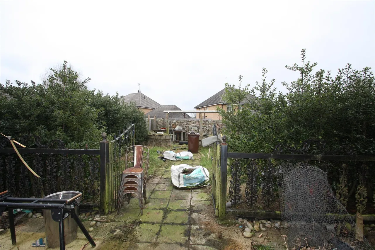 Berkeley Hall, Lisburn, BT27, photo 22