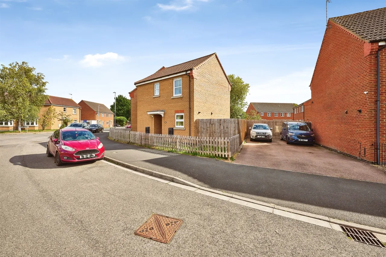 Piccard Drive, Spalding, PE11, photo 16