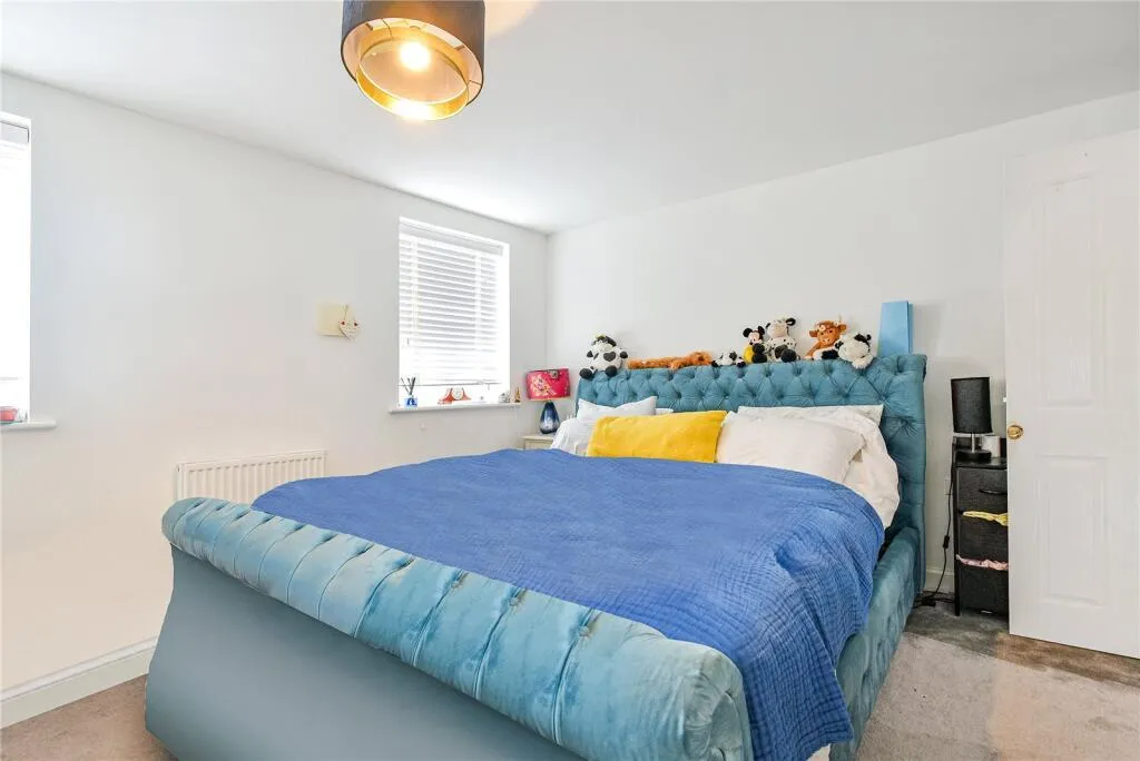 Home Straight, Newbury, RG14, photo 5