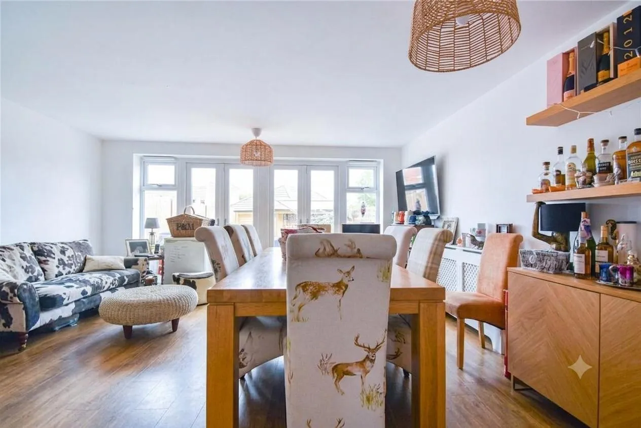 Home Straight, Newbury, RG14, photo 3