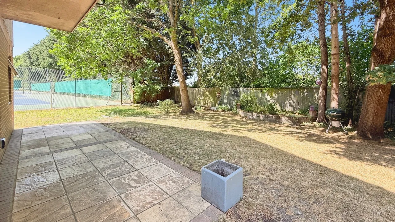 Vesey Close, Farnborough, Hampshire, GU14 8UT, photo 8