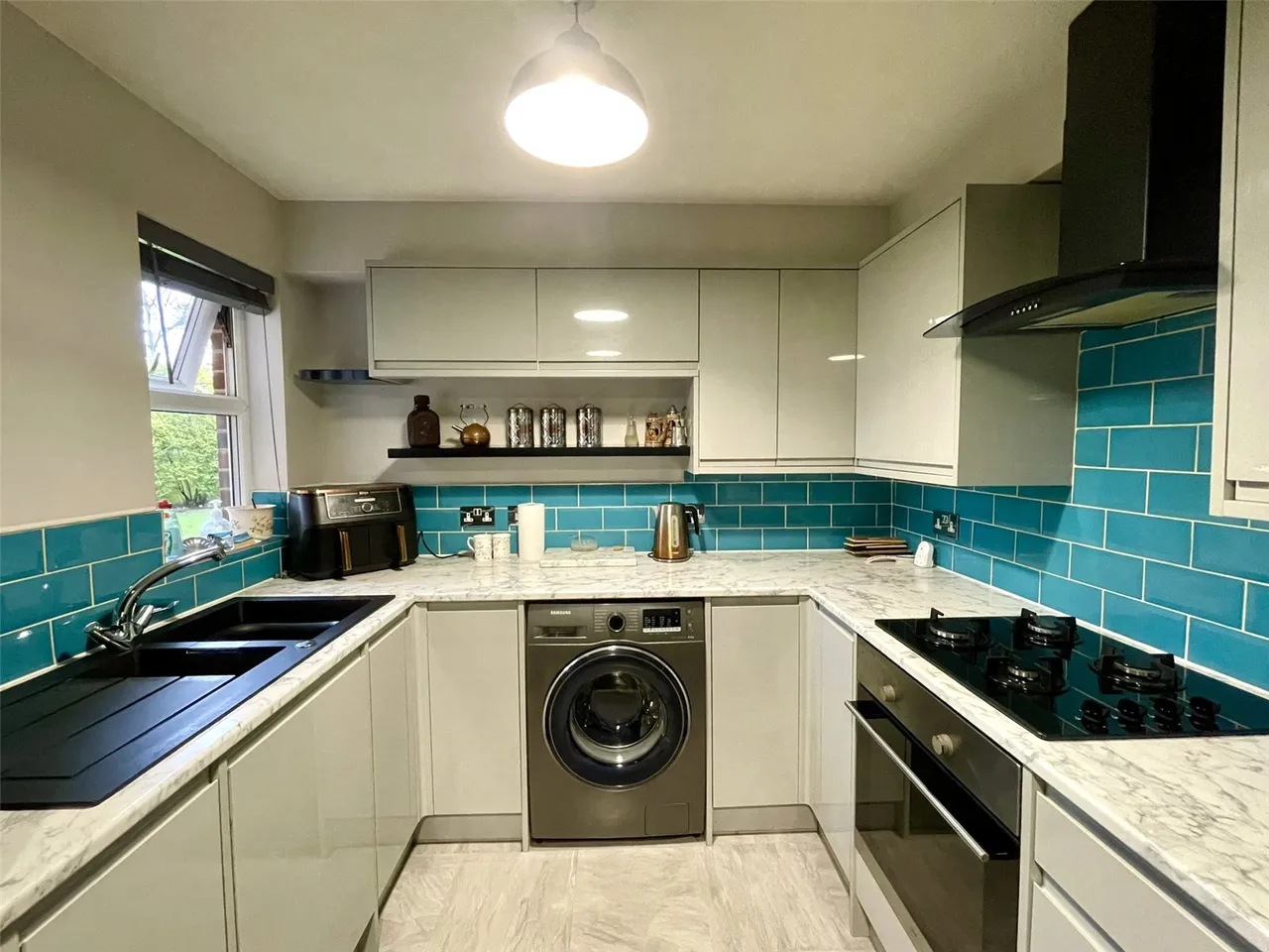 Vesey Close, Farnborough, Hampshire, GU14 8UT, photo 9