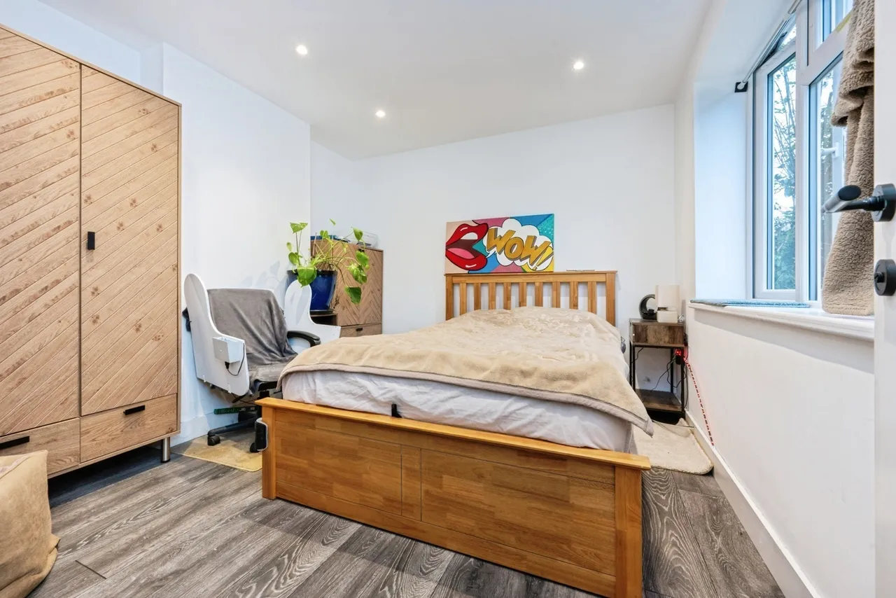 Barkers Lane, Bedford, Bedfordshire, MK41, photo 11