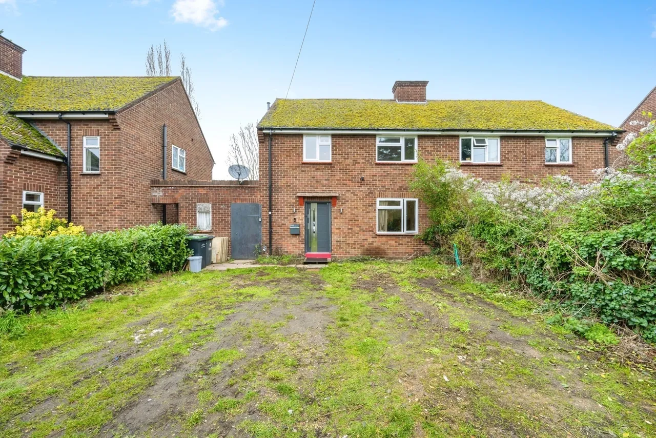 4 bed house for sale — Barkers Lane, Bedford, Bedfordshire, MK41