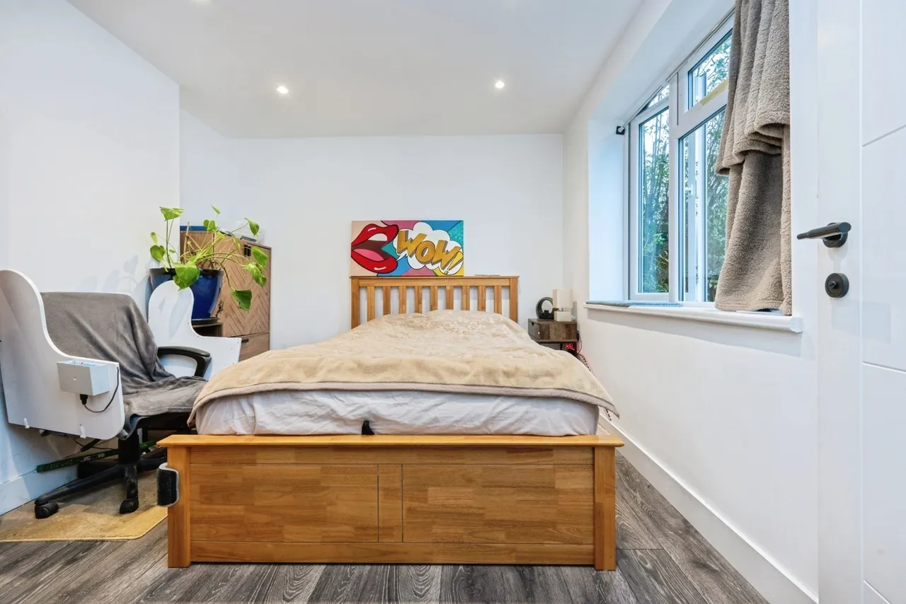 Barkers Lane, Bedford, Bedfordshire, MK41, photo 16