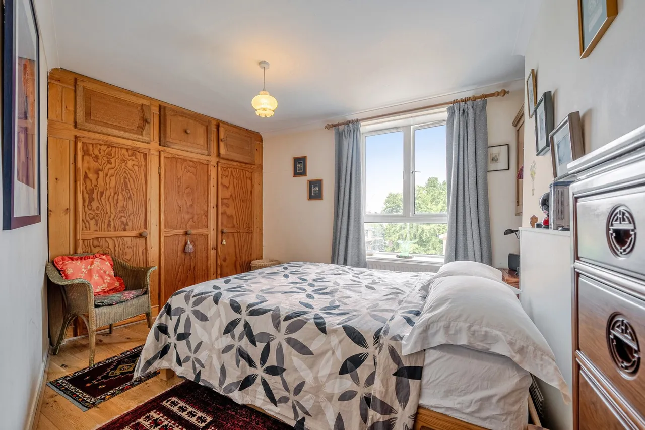 Browning Street, SE17, photo 3