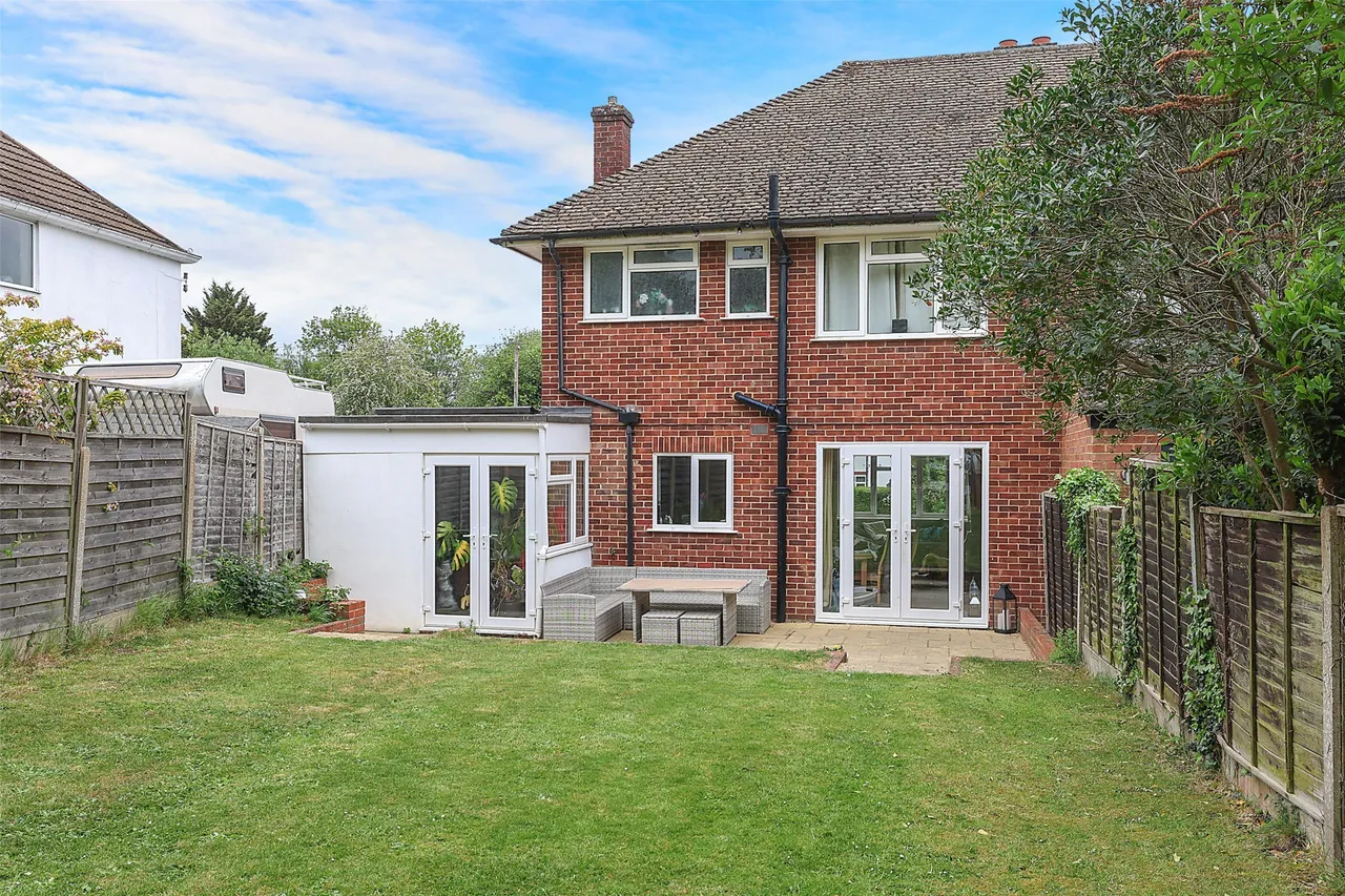 Cobham Road, Fetcham, KT22, photo 12