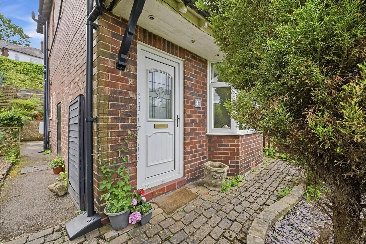 Wellington Road, Bollington, photo 10