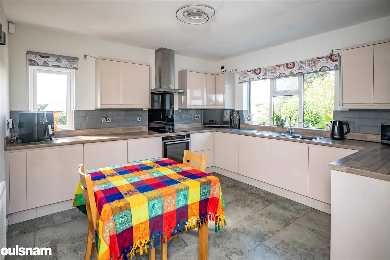 Mount Road, Fairfield, Bromsgrove, Worcestershire, B61 9LW, photo 4