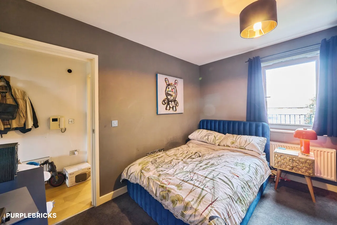 Grantham Road, London, E12, photo 6