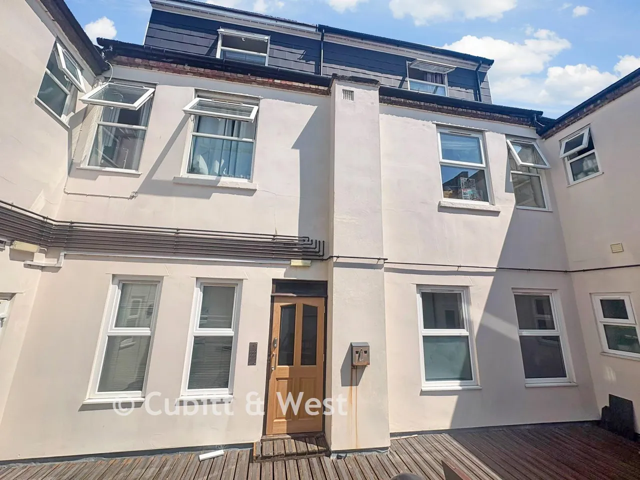 2 bed flat for sale, Clarendon Road, Southsea, PO5