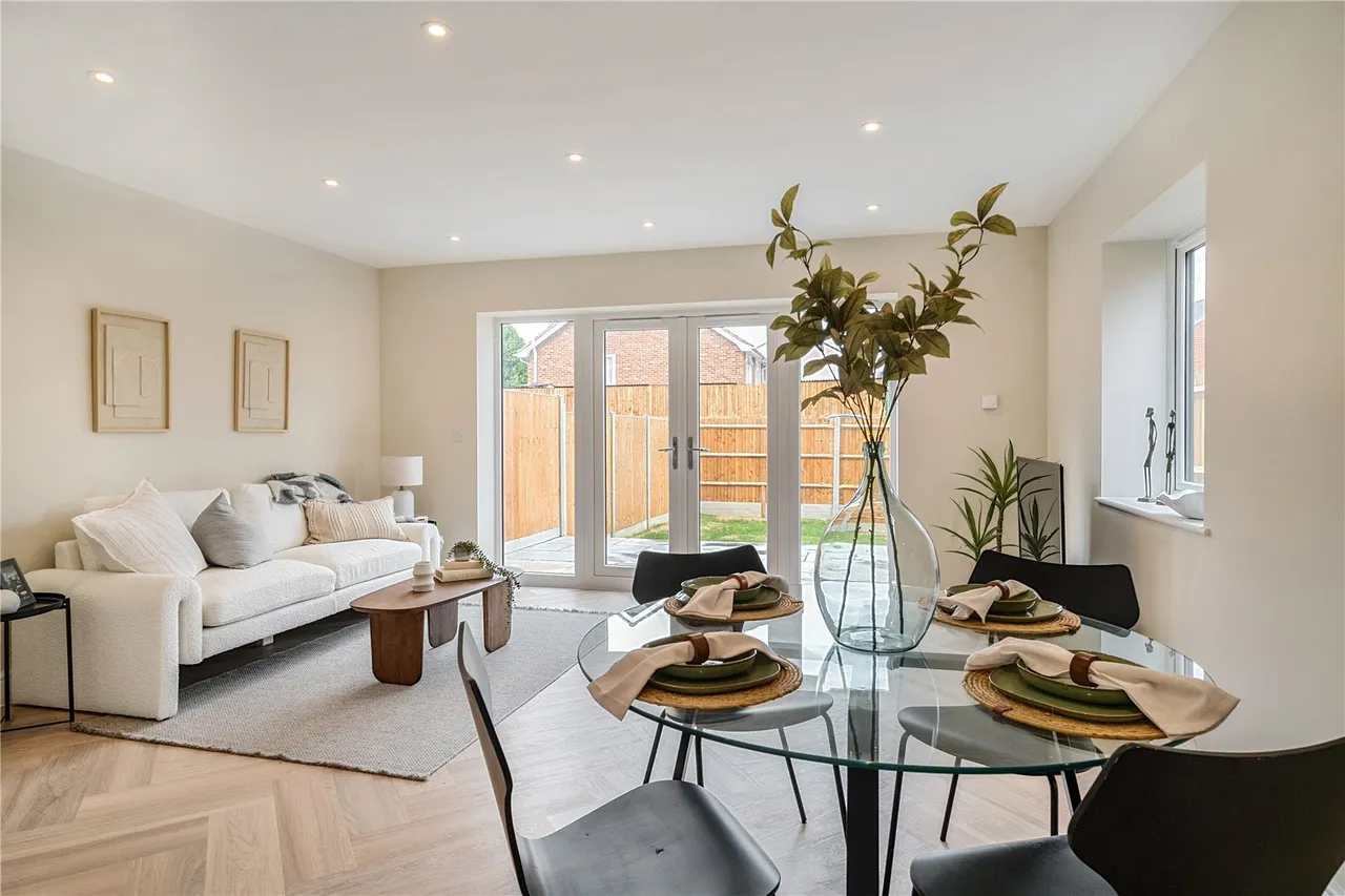 Park Road, Farnborough, Hampshire, GU14 6LP, photo 9