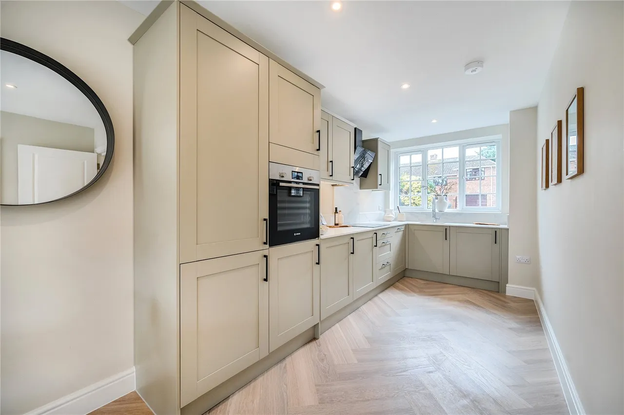 Park Road, Farnborough, Hampshire, GU14 6LP, photo 14