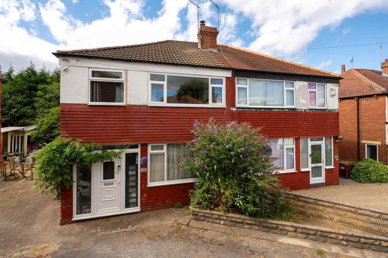 3 bed house for sale, Foxwood Rise, Oakwood, LS8