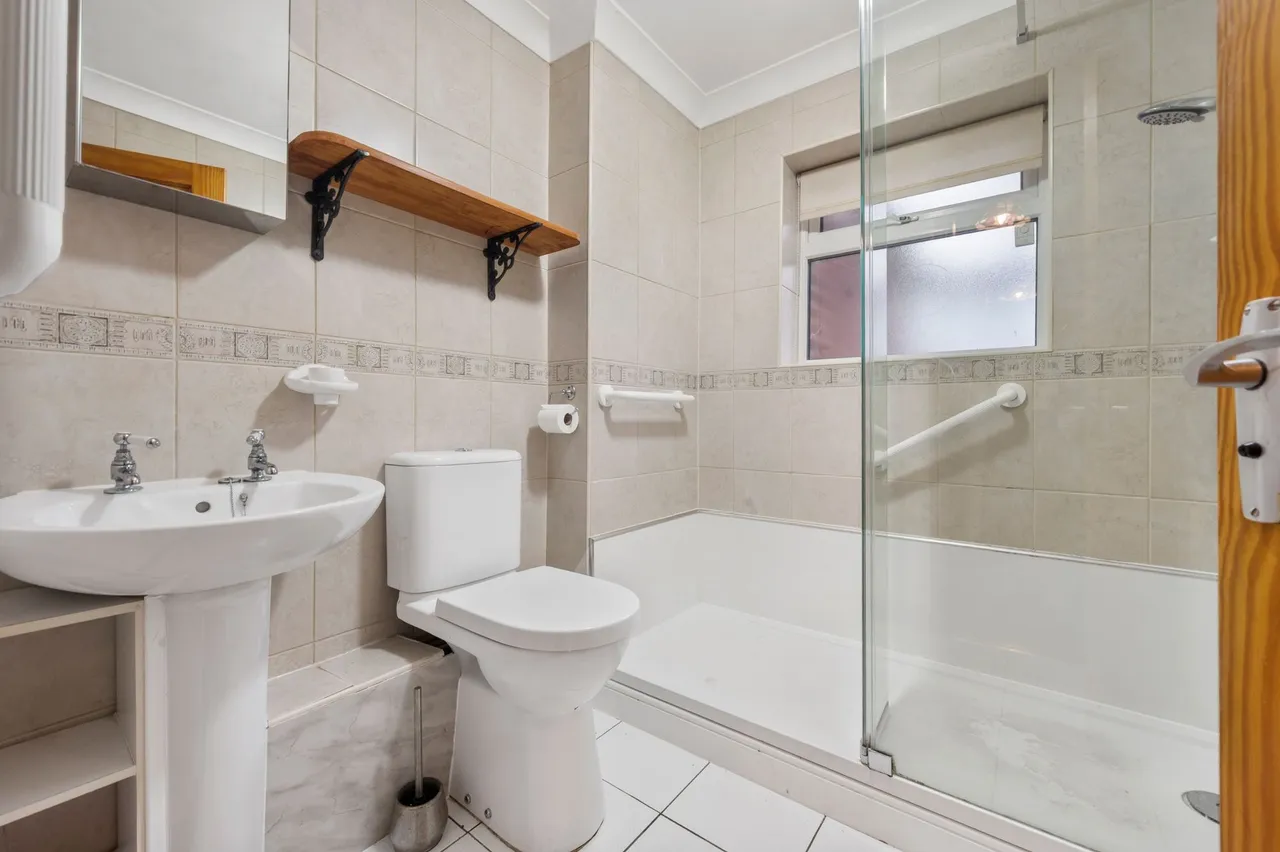 Sheerwater Close, Padgate, WA1, photo 4