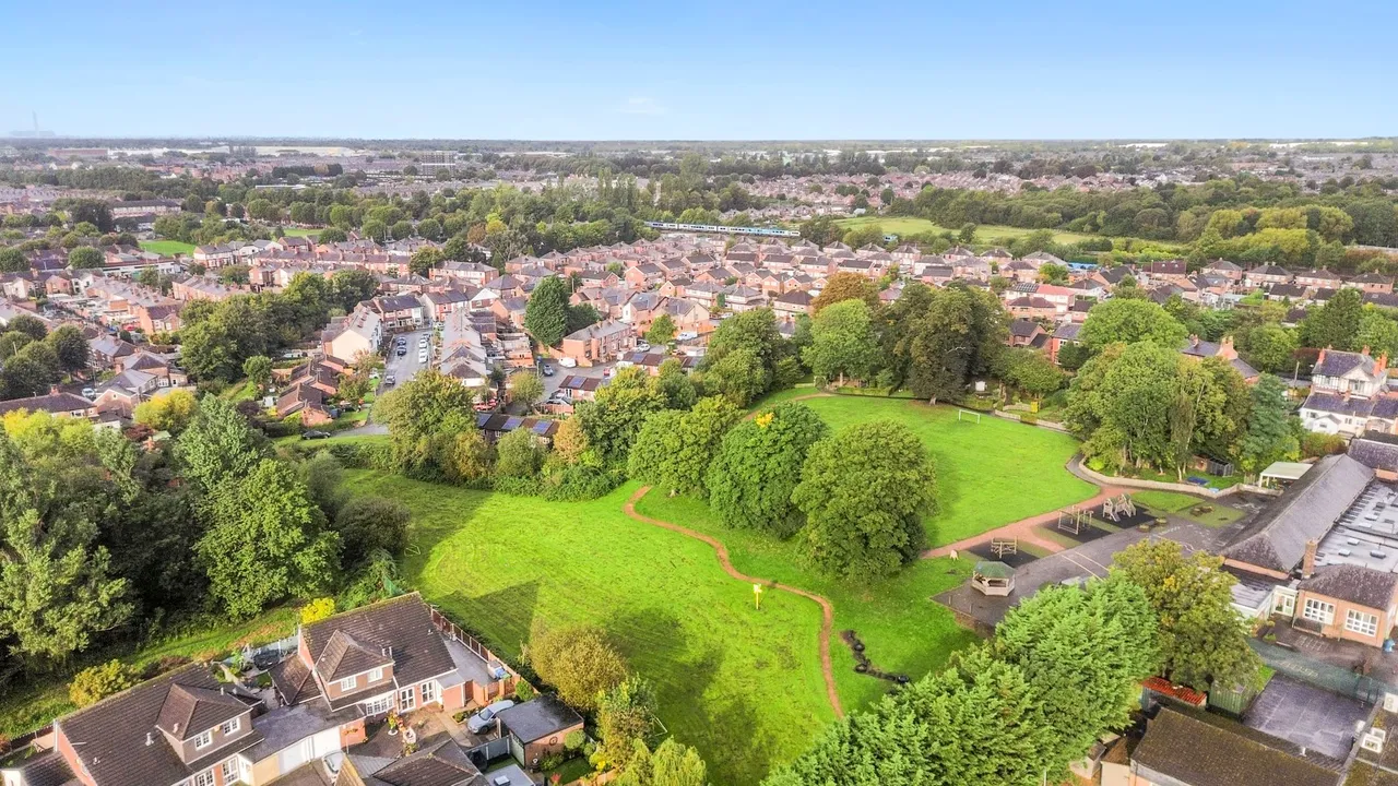 Sheerwater Close, Padgate, WA1, photo 22