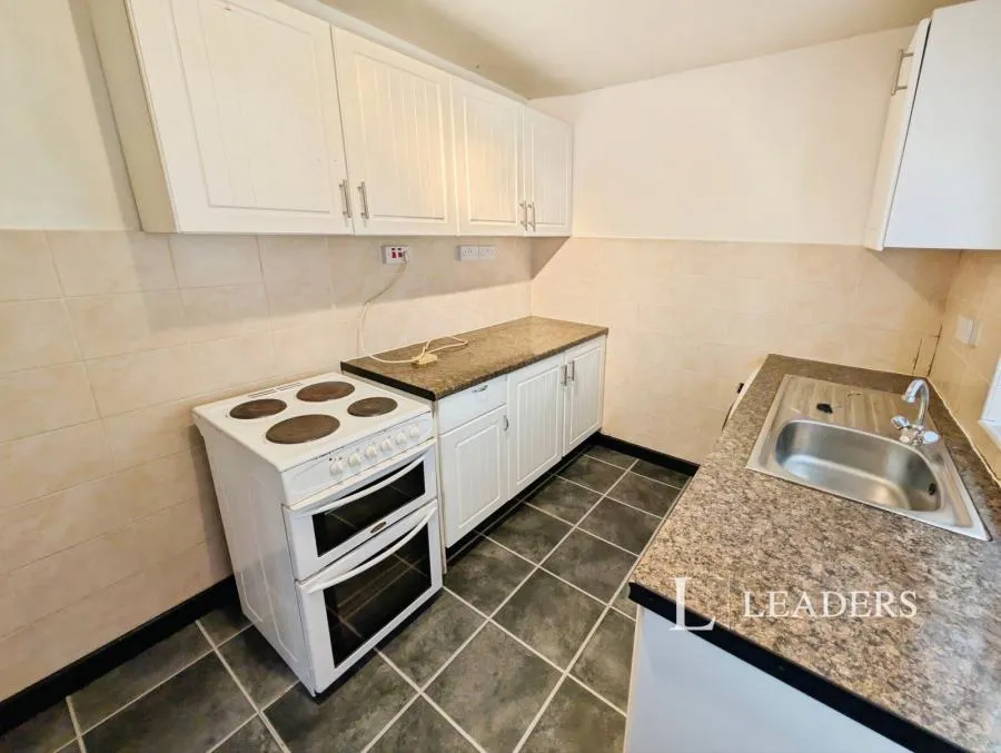 Howard Road, Mansfield, NG19, photo 5
