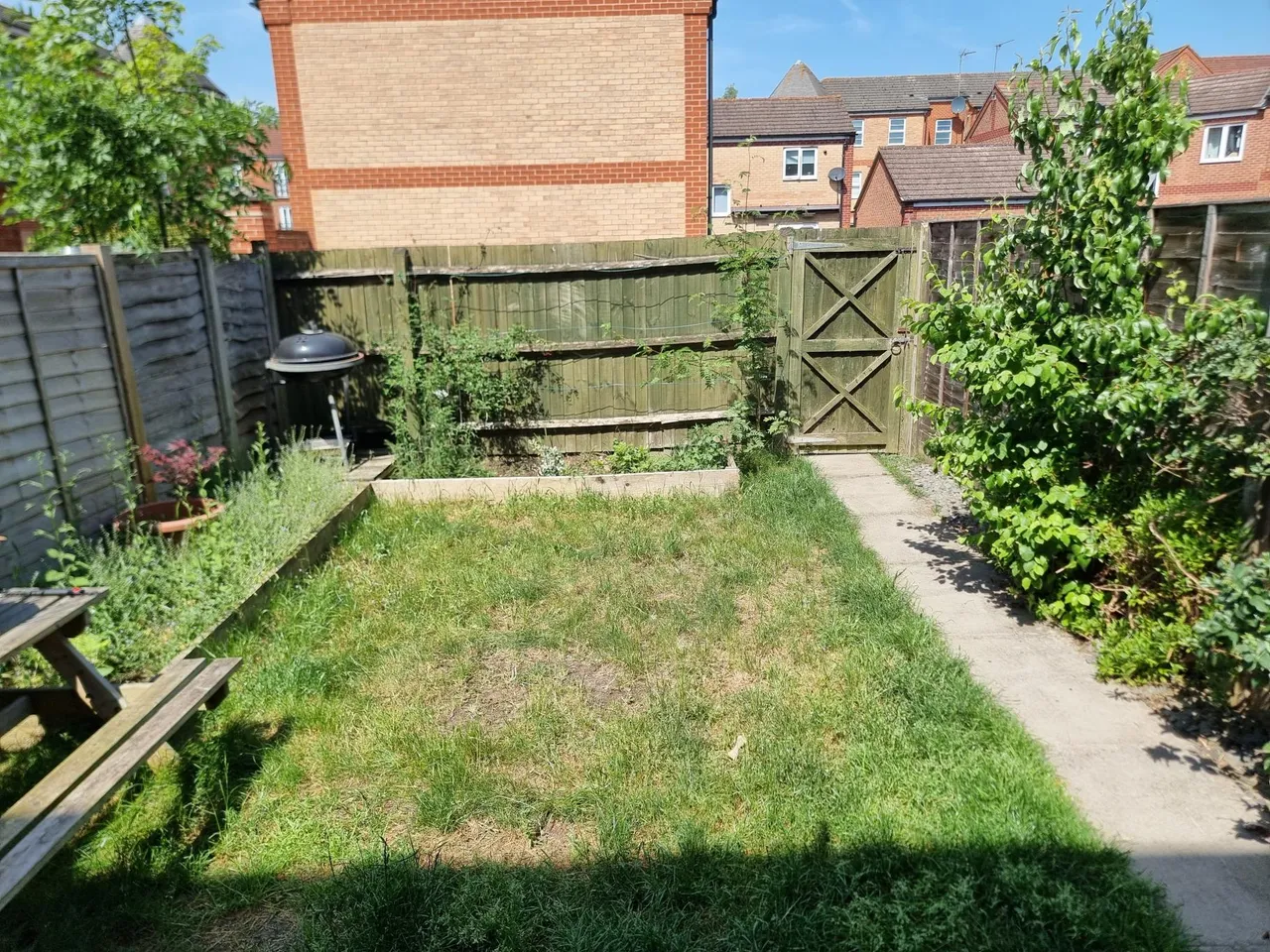 Newport Pagnell Road, Northampton, NN4, photo 20