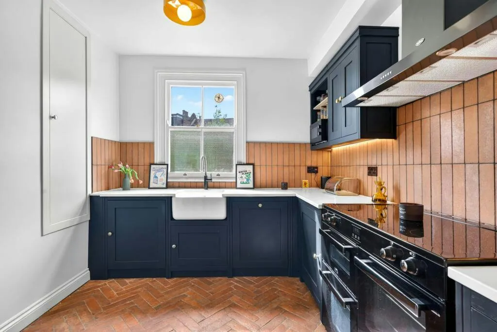 Lyham Road, London, SW2, photo 14