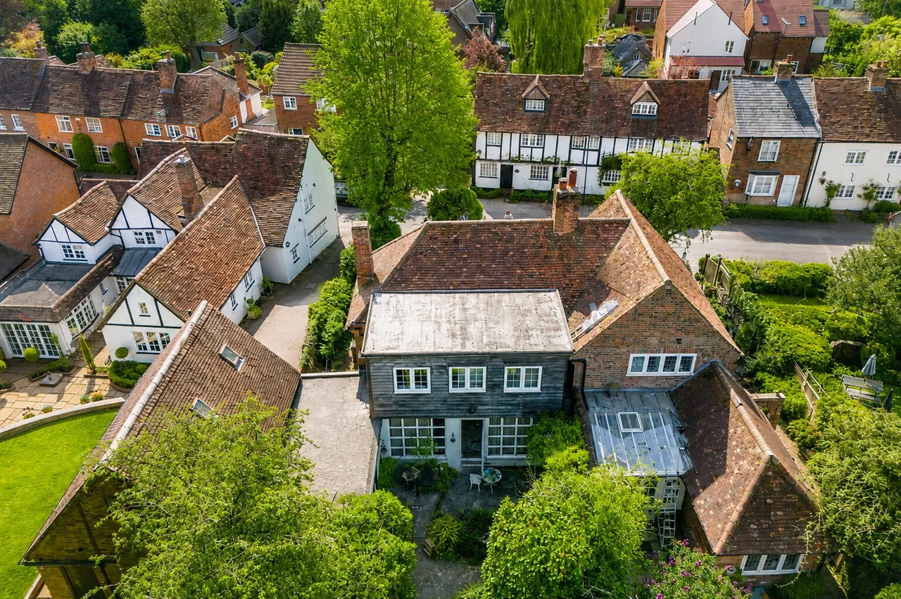 Church End, Redbourn, AL3, photo 5