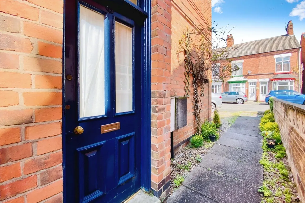 1 bed flat for sale, Sandford Road, Syston, LE7