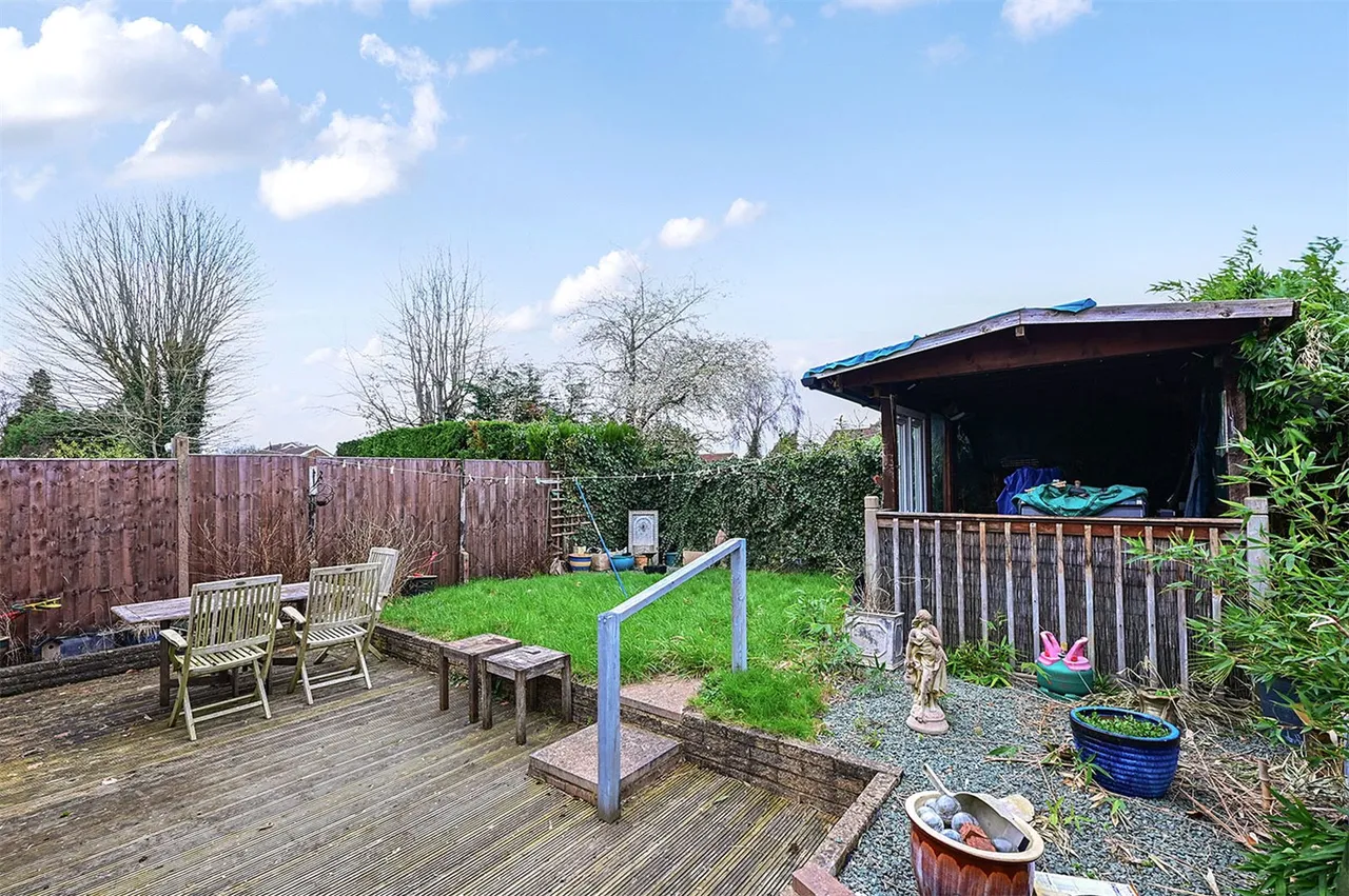 Orchard Close, Ash Vale, Guildford, Surrey, GU12 5HU, photo 12
