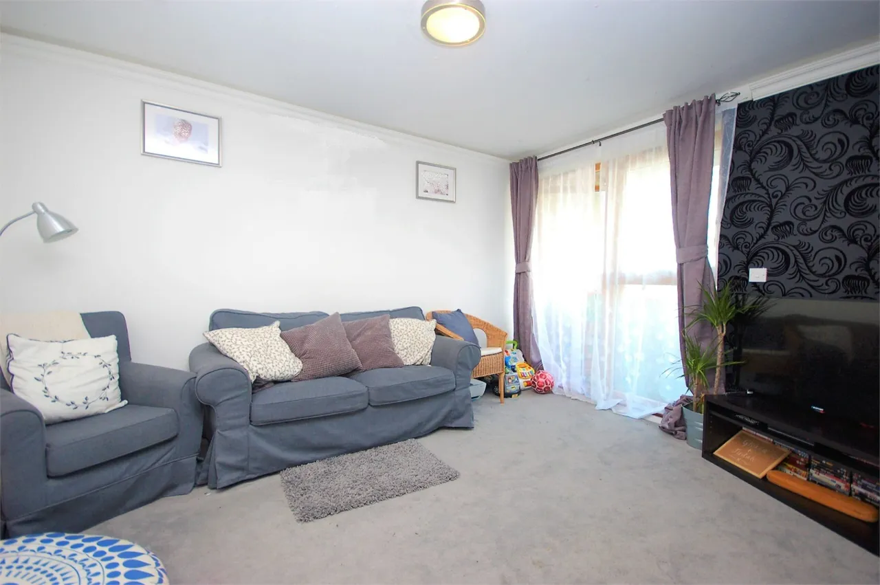 1 bed flat for sale, Shakespeare Road, Harlesden, NW10