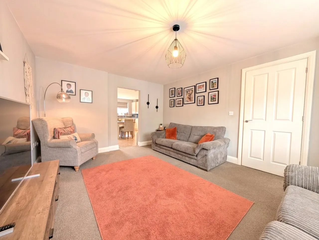 Garden Close, Grantham, photo 12
